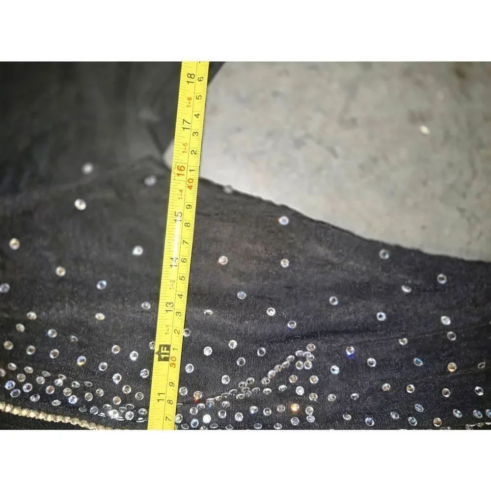 L'impasse Bodycon Dress - Picture 11 of 16